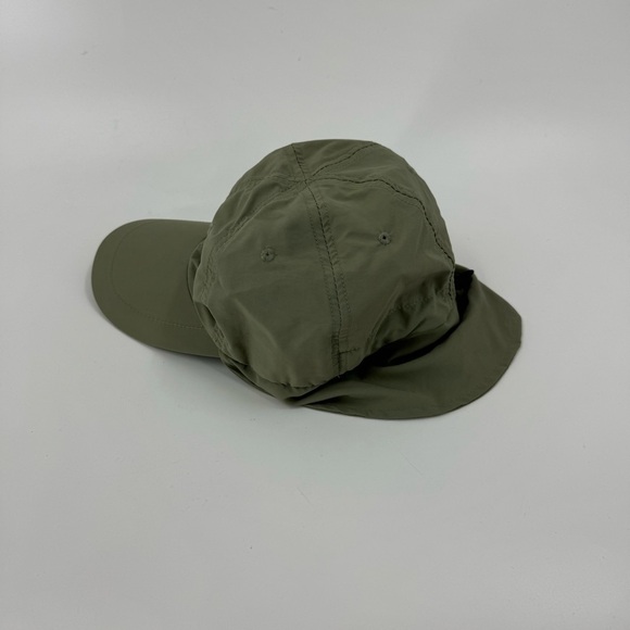 Unbranded Flyweight Nylon Fishing / Hiking Cap - Picture 1 of 8